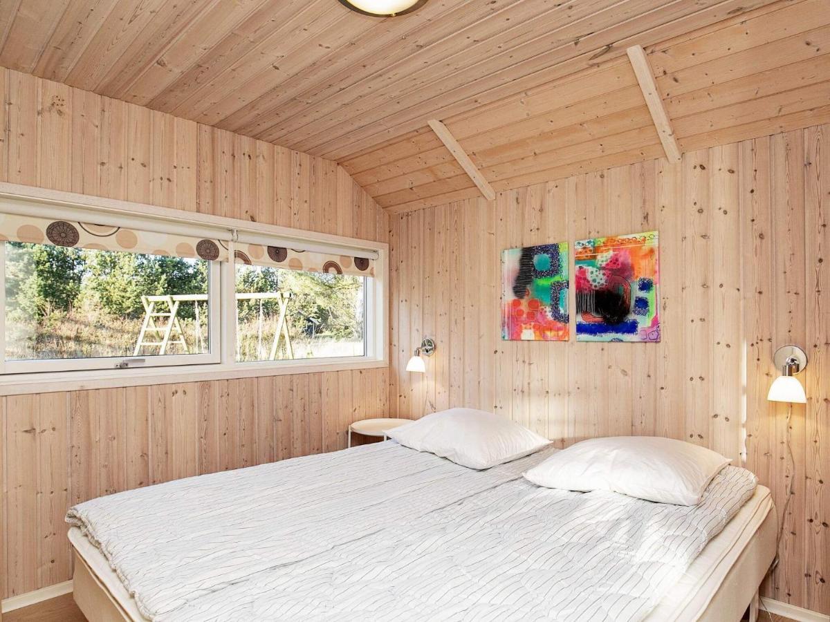 Three-Bedroom Holiday Home In Rodby 38 Kramnitse Exterior photo